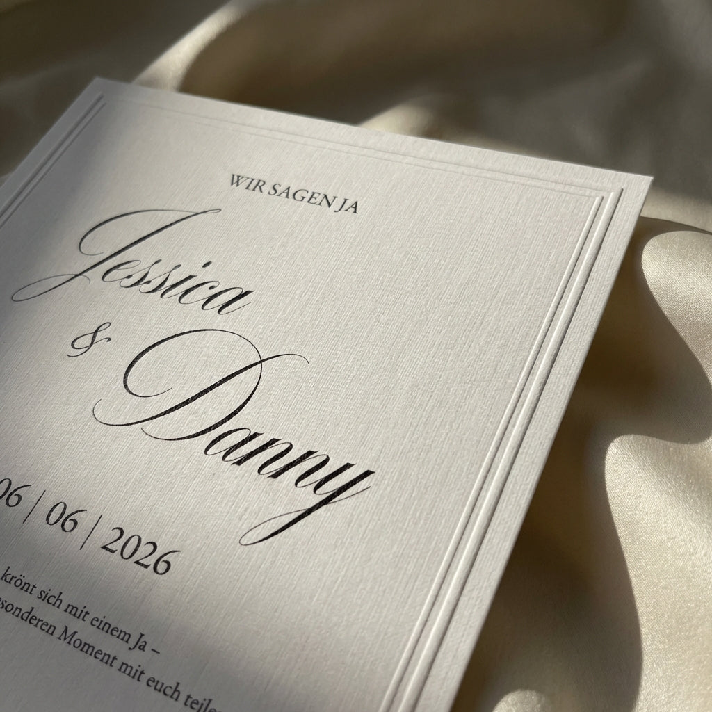 Hochwertige Einladungskarte | Edles Leinenpapier mit Blindprägung