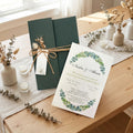 Hochzeitseinladung "Evergreen Love" mit Kordel und Trockenblume