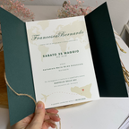 Hochzeitseinladung "Worldly" mit Kordel und Trockenblume