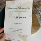 Hochzeitseinladung "Worldly" mit Kordel und Trockenblume