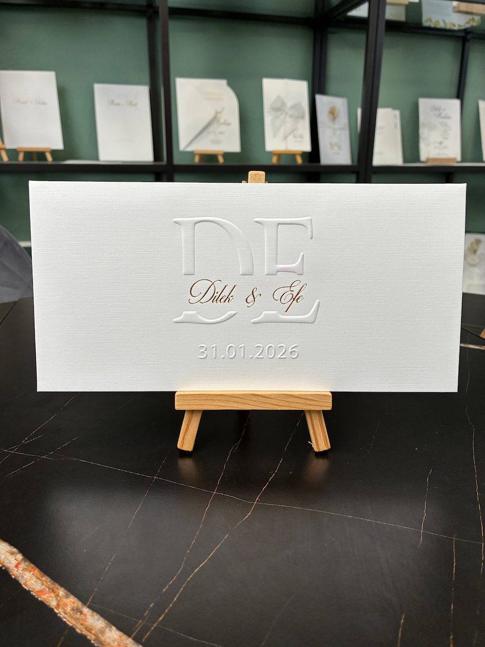 Hochzeitseinladung "Golden Line" mit Blind- und Goldprägung