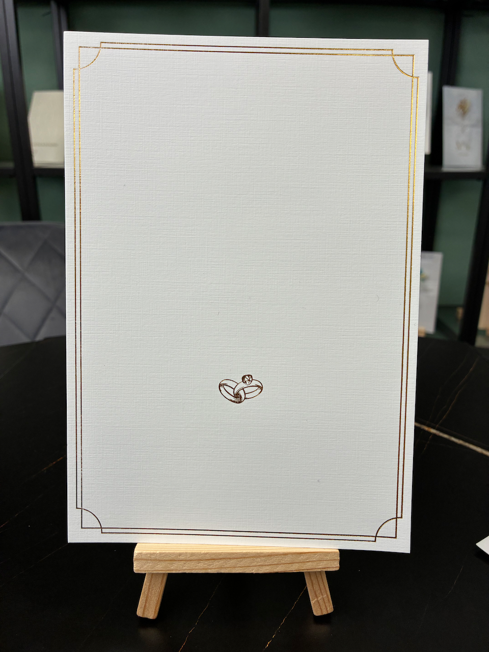 Hochwertige Einladungskarte | Edles Leinenpapier mit Goldprägung