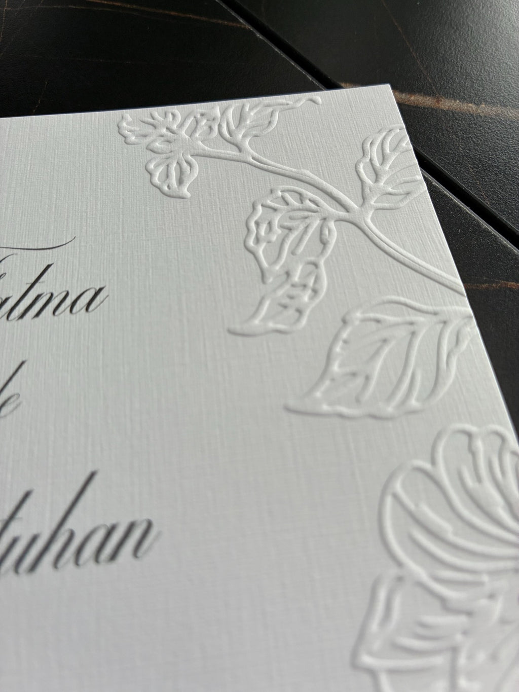 Express-Einladung | Edles Leinenpapier mit Blumen Blindprägung