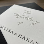 Express-Einladung | Edles Leinenpapier mit Blindprägung "The Wedding of"