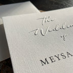 Express-Einladung | Edles Leinenpapier mit Blindprägung "The Wedding of"