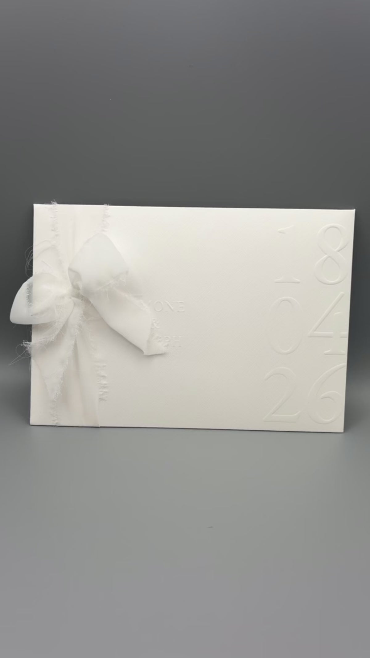 "Luxe Minimal" wedding invitation
