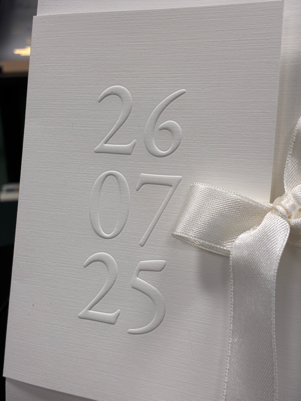 Wedding invitation "Signature Royale" with embossing & ribbon